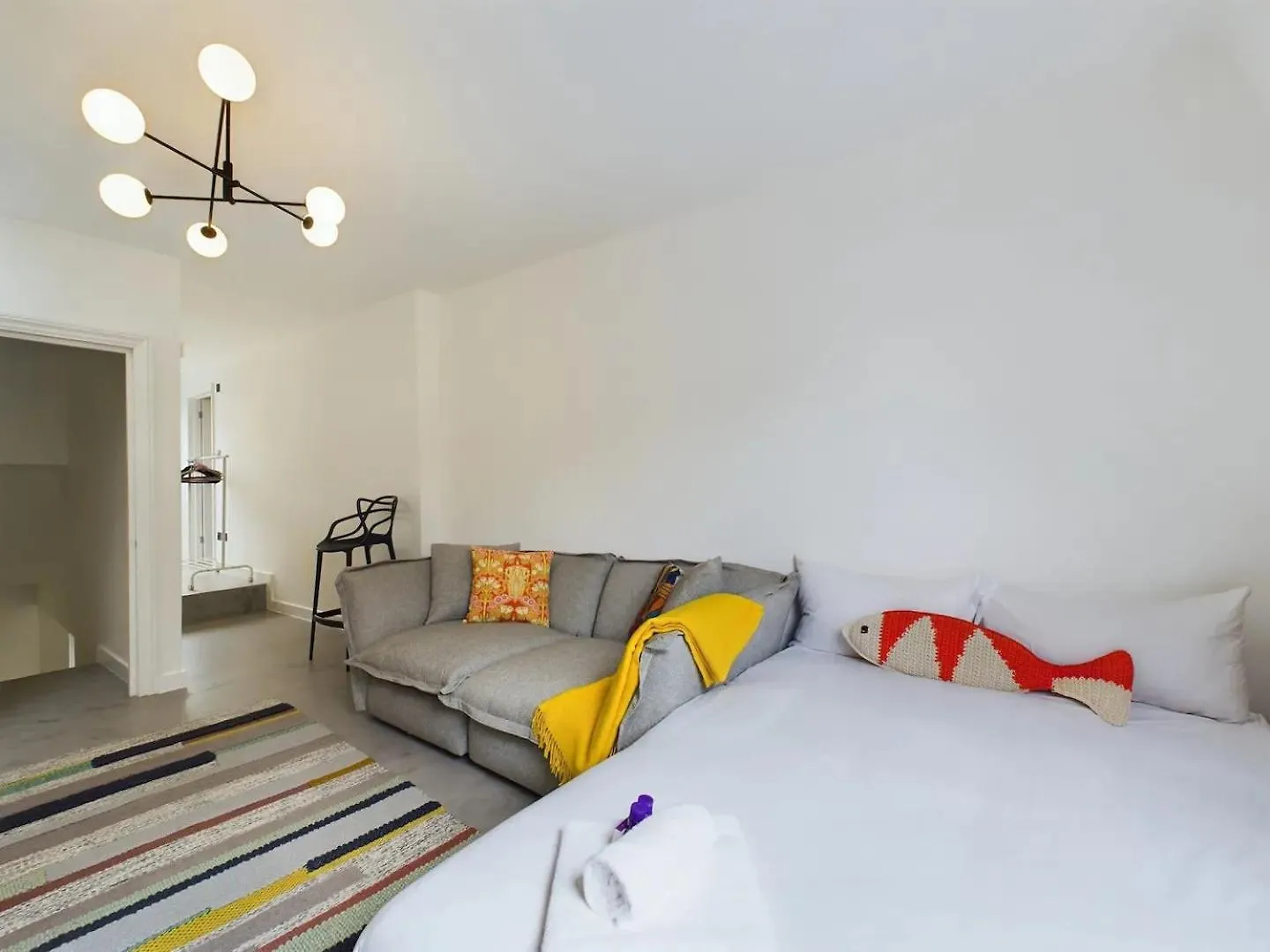 Pass The Keys Stylish Flat Heart Of Hackney Apartment London United Kingdom