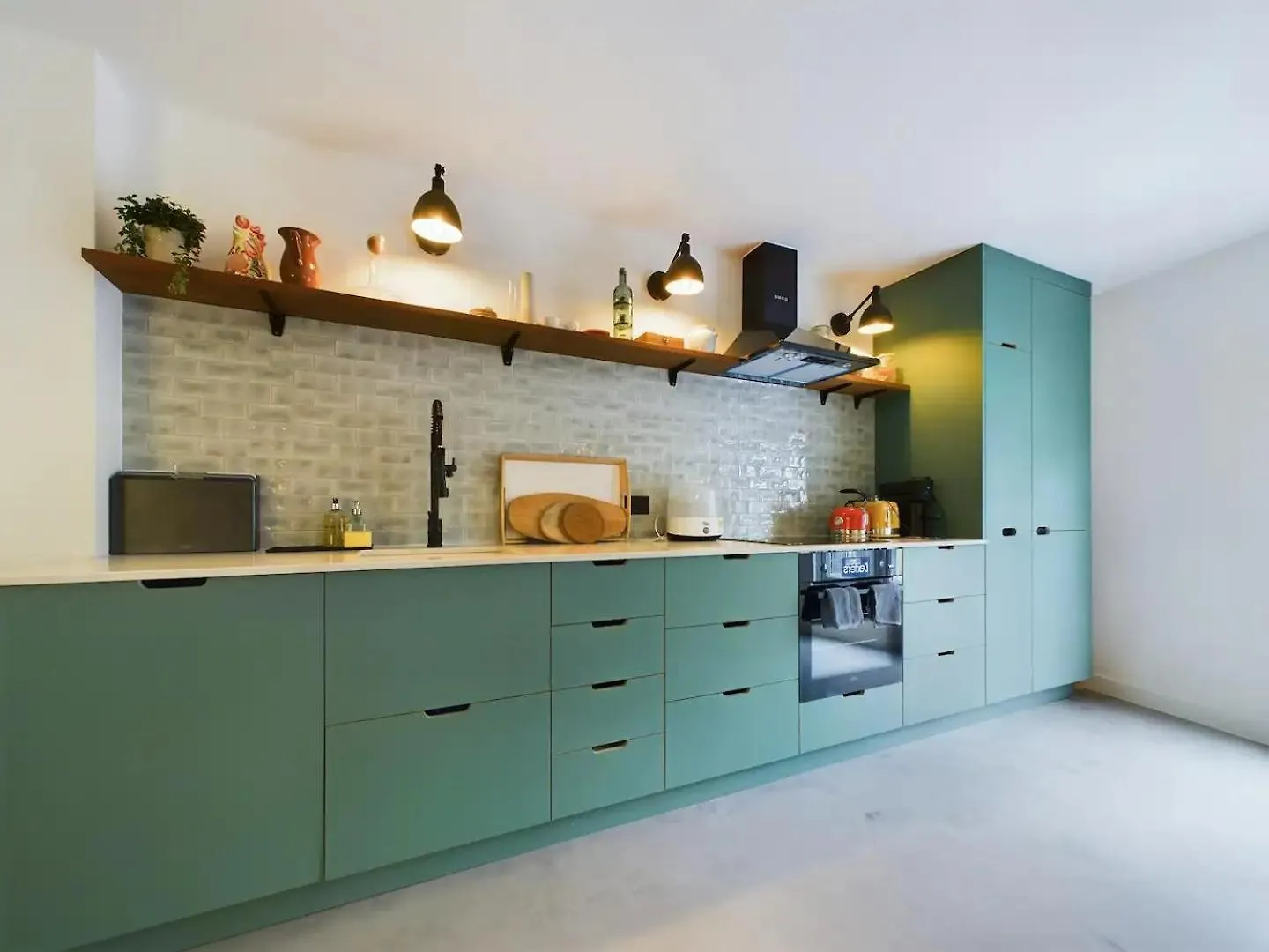 Pass The Keys Stylish Flat Heart Of Hackney Apartment London